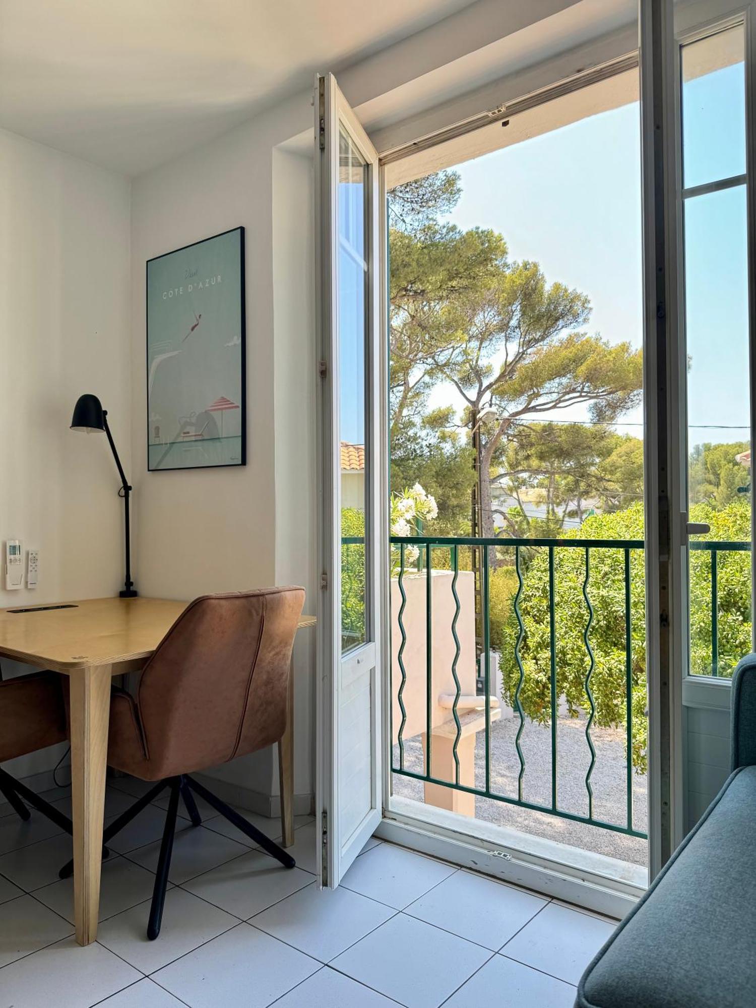 Cocon Comfortable Vue Mer, Clim Et Parking Sanary-sur-Mer Dış mekan fotoğraf